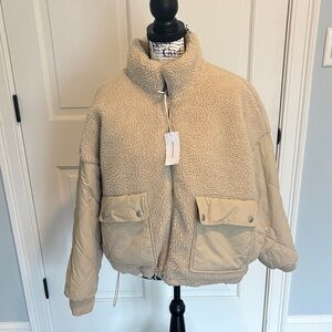 American Eagle, reversible jacket, Tan Sherpa Jacket with Pockets